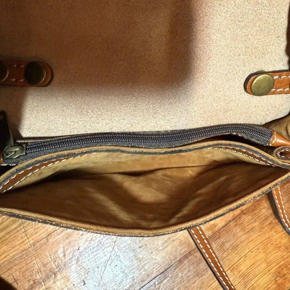 PATRICIA NASH Torri Tan Leather Heritage Collection Crossbody Bag Organizer - Picture 6 of 6